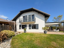 FOR SALE GEX – Fully renovated 6-room house, 142m2
