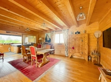 FOR SALE PREMANON - Chalet 216m² on land of 4240m²