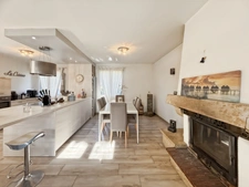 A VENDRE St Genis-Pouilly - Maison individuelle T4