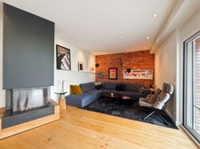 FOR SALE - Exceptional property in Sauverny - Triplex 187 m², view of the Alps & Jura