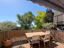 A LOUER - Appartement T4 type maison villageoise meublé - GRILLY 