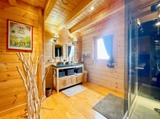 FOR SALE PREMANON - Chalet 216m² on land of 4240m²