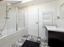 FOR SALE GEX – Fully renovated 6-room house, 142m2