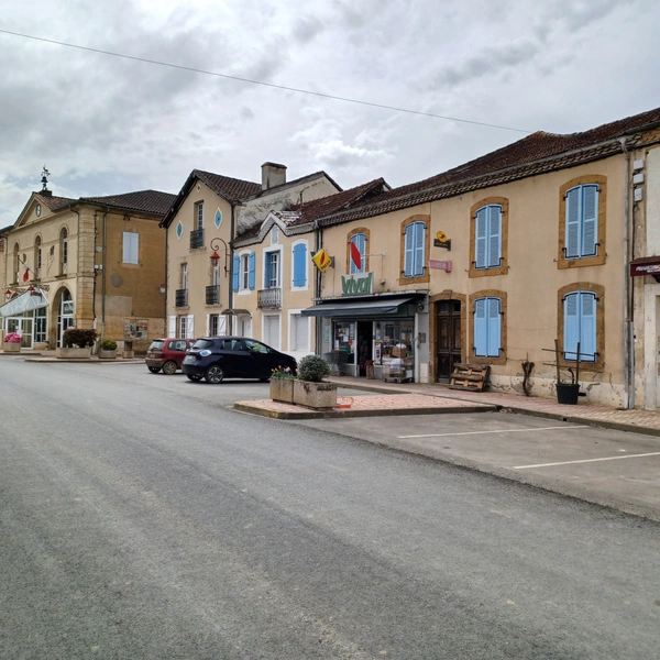 Fonds de commerce à vendre VIELLA (32) - Alimentation multi-services