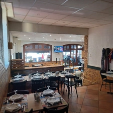 Dpt Hautes Pyrénées (65), proche du Gers (32), à vendre MAUBOURGUET Bar, loto, restaurant