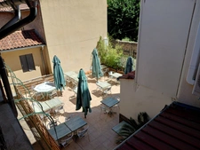 Business and premises for sale in MIRANDE (32) - Hotel-Restaurant with parking and staff accommodation