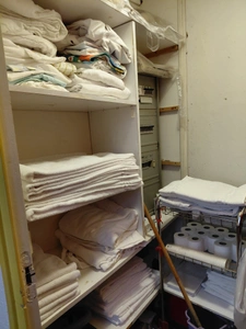 Fonds de commerce et murs à vendre CONDOM (32) - Hôtel Bureau