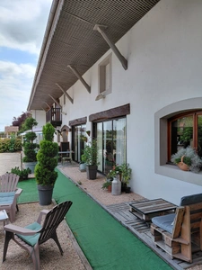 Fonds de commerce et murs à vendre NOUILHAN (65) : hôtel-restaurant + maison d'habitation