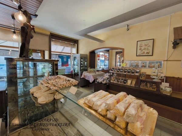 à vendre fonds de commerce Boulangerie - Pâtisserie - Chocolaterie SAINT FLORENT SUR CHER (18)