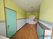 FOR SALE COMMERCIAL WALLS + HOUSING – MASSAY (18120)