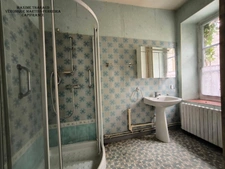 For sale House with outbuildings and land Graçay (18310)