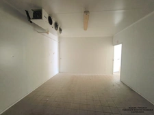 LOCAL COMMERCIAL DE GRANDE SURFACE – MULTIPLES POSSIBILITÉS D’EXPLOITATION VIERZON (18100)