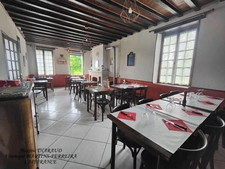 Bar Restaurant (Business and Commercial Property) in the heart of Sologne.