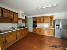 FOR SALE COMMERCIAL WALLS + HOUSING – MASSAY (18120)