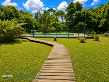 MACOURIA (Belle terre) – PROPRIÉTÉ SUR PLUS D’1 HECTARE AVEC PISCINE