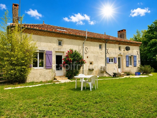 Maison en pierre 115m2 4 pièces ADRIERS (86)