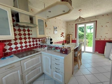 Renovated house for sale, 3 rooms, 75m2, CHAUVIGNY (86)