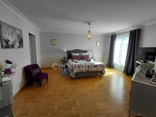 VILLA  8 pièces 295m2 VALDIVIENNE (86)