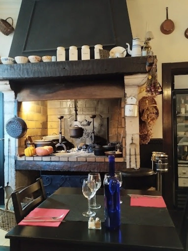 Dpt  (24), à vendre  Restaurant 