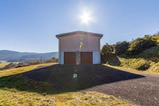  RUPT SUR MOSELLE (88) For sale: 10-room property of 195m² on basement + 4 horse boxes + apiary, land 3.6 hectares.