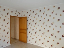  REMIREMONT (88)à vendre maison mitoyenne T4 de 78m² + garage + terrain 200m².