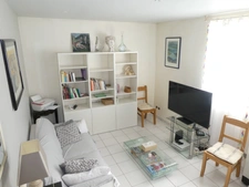  REMIREMONT (88) à vendre maison mitoyenne T4 de 85m² +garage , terrain 700m².