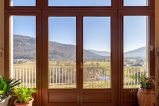  RUPT SUR MOSELLE (88) For sale: 10-room property of 195m² on basement + 4 horse boxes + apiary, land 3.6 hectares.