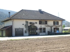  RUPT SUR MOSELLE (88) Ferme à conforter T7 de 160m² , hangar, terrain 1000m²+ 2 hectares loués à un agriculteur.