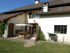  RUPT SUR MOSELLE (88) Farmhouse to be renovated, 7 rooms, 160m², shed, 1000m² plot + 2 hectares rented to a farmer.