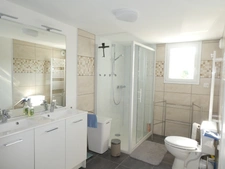  (88) for sale recent T5 house of 95m² sold furnished, land 500m².