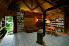 JARMENIL (88) chalet à vendre 3 pièces de 75m² ,terrain 4790m² , avec une mare de 50m² environ.