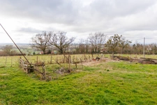 À vendre en exclusivité – Fermette avec nombreuses dépendances et vue dégagée à Saint Agnan 10 min de Digoin (71)