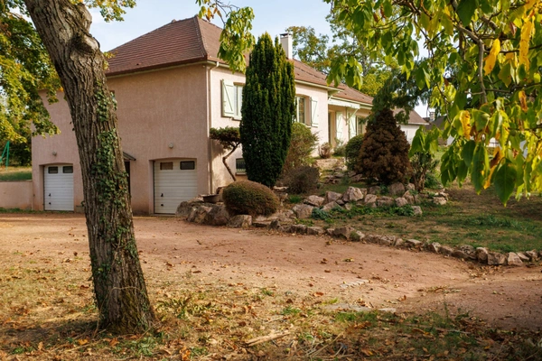 EXCLUSIVITÉ CAPIFRANCE - Maison à vendre 6 pièces PARAY LE MONIAL (71) prox centre-ville