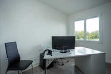 Local/bureau à vendre PARAY LE MONIAL (71) 230 m2 environ avec 8 bureaux
