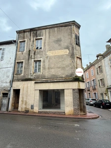 Exclusivité à vendre un immeuble à CHAROLLES (71)