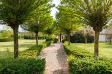 Propriété à vendre 8 pièces, 10 min de Paray Le Monial(71)