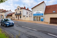 Local/bureau 245M2 à louer PARAY LE MONIAL (71) prox centre-ville