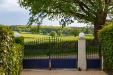 Propriété à vendre 8 pièces, 10 min de Paray Le Monial(71)