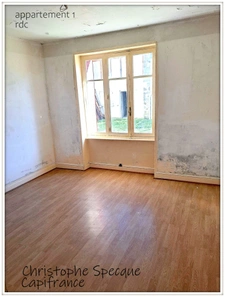 Maison avec deux niveaux indépendants et garage à vendre à VETRE SUR ANZON (42)