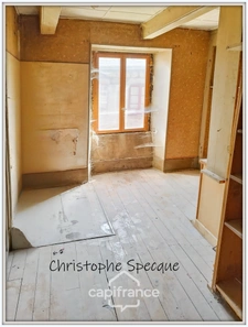 Immeuble à vendre BESSE ET SAINT ANASTAISE (63)