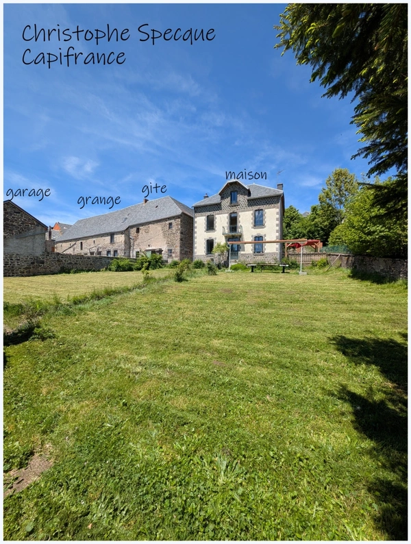  Maison de maître rénovée avec dépendances et gîte – Un bien rare au cœur de la campagne LE VERNET SAINTE MARGUERITE (63)
