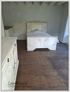 Maison à vendre en pierre de 143 m² habitable , grange, terrain CELLES SUR DUROLLE (63)