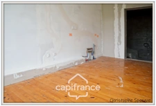 Maison à vendre, terrain, double garage, ARCONSAT (63)