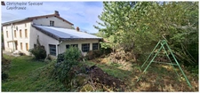 Grande maison familiale avec dépendances et terrain VISCOMTAT (63)