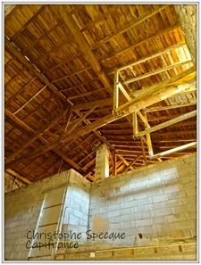 Maison avec deux niveaux indépendants et garage à vendre à VETRE SUR ANZON (42)