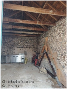  Maison de maître rénovée avec dépendances et gîte – Un bien rare au cœur de la campagne LE VERNET SAINTE MARGUERITE (63)