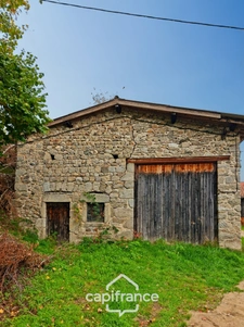 Grange de plus de 135 m² à vendre CELLES SUR DUROLLE (63)