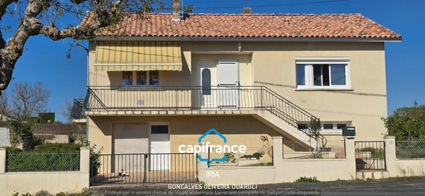 Maison à vendre 5 pièces MONFLANQUIN (47) Maison rénovée sur sous-sol avec un logement indépendant.