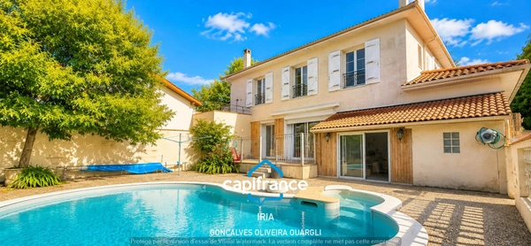 Maison familiale 300m², 6 chambres, piscine et appartement indépendant - SAINTE LIVRADE SUR LOT (47)