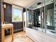 BÈGLES – 96 m² – 3 CHAMBRES + BUREAU – JARDIN – PISCINE